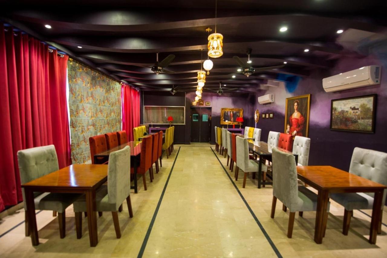 Hotel Holiday Lahore Exterior foto